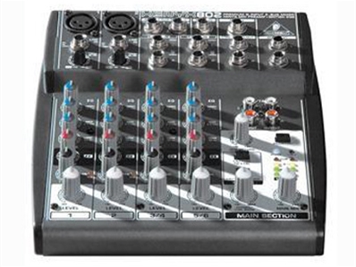 BEHRINGER XENYX 802小型调音台